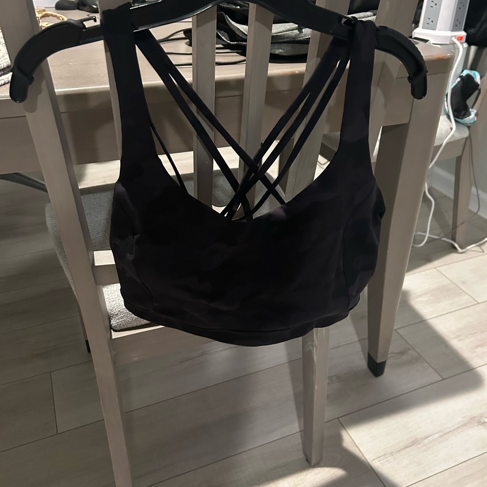 Lululemon Athletica Black Camo Strappy Bra